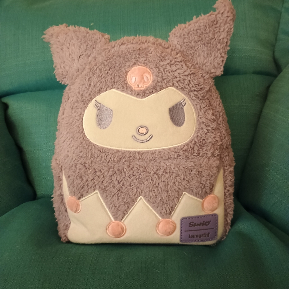 🌟 Host Pick🌟 🆕 LOUNGEFLY KUROMI Mini Backpack - Picture 2 of 7